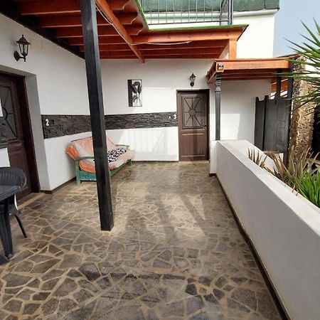 Lanzarote Hostel アレシフェ エクステリア 写真